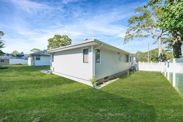 8 Adolphi Pl, Ronkonkoma, NY 11779 - view of side of property