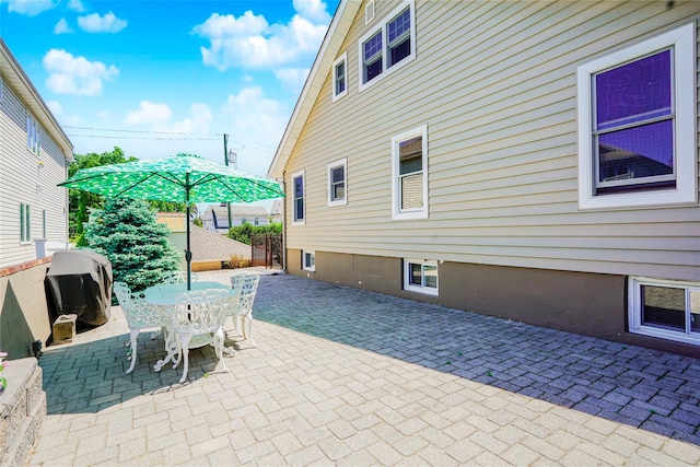 39 Summit Ave, Staten Island, NY 10306 - view of patio with area for grilling and outdoor dining space