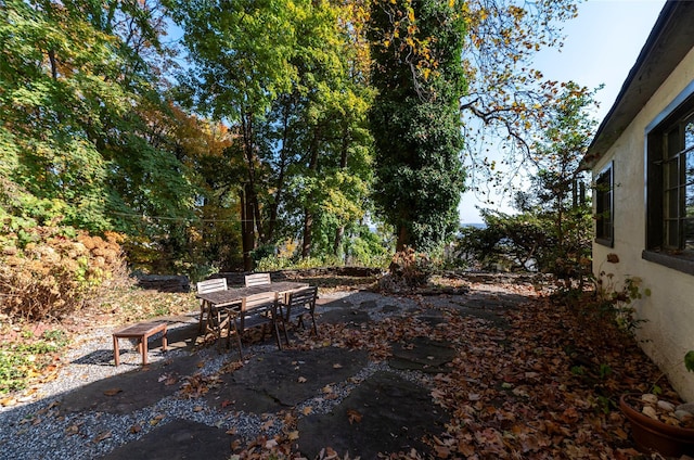87 River Rd, Nyack, NY 10960 - view of patio with outdoor dining area