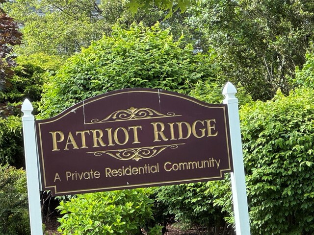 1009 Ethan Allen Dr Unit 1009, New Windsor, NY 12553 - view of community sign
