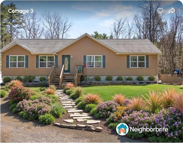 916 Queens Hwy, Accord, NY 12404 - view of front facade with a front lawn and roof with shingles