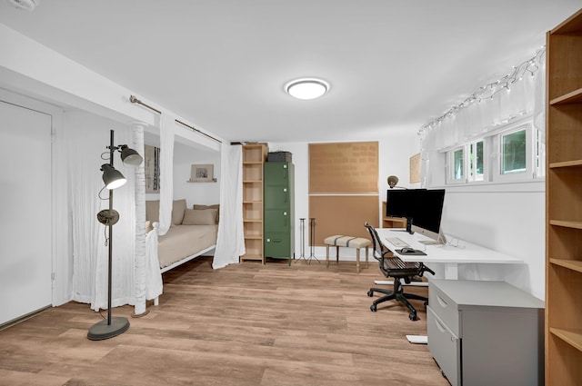 37 Scenic Cir, Croton-On-Hudson, NY 10520 - office space with light wood-style flooring