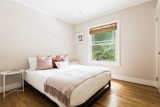 21 Hillside Dr W, Sag Harbor, NY 11963 - bedroom with wood finished floors and baseboards