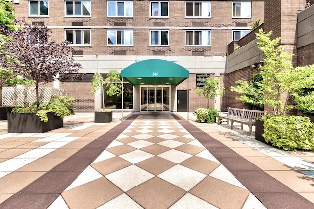 345 E 93rd St Unit 25Ak, New York Manhattan, NY 10128 - view of patio / terrace