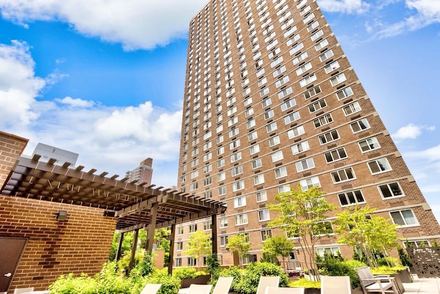 345 E 93rd St Unit 25Ak, New York Manhattan, NY 10128 - view of building exterior
