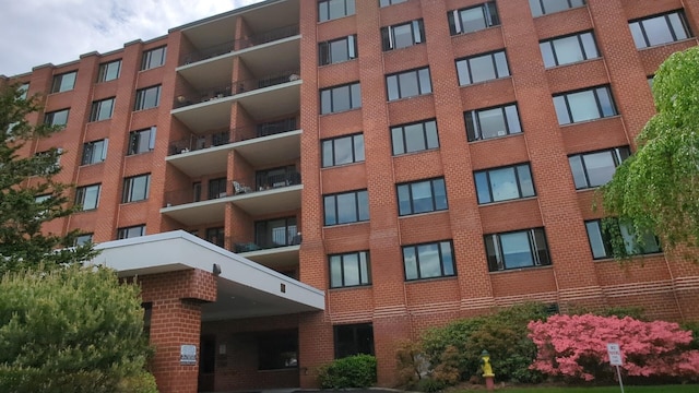 16 Rockledge Ave Unit 5B1, Ossining, NY 10562 - view of apartment building / complex