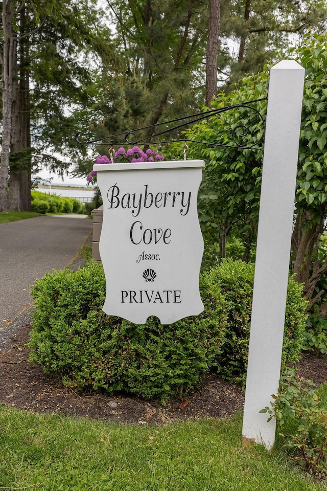 21 Maple Rd, Setauket, NY 11733 - view of community / neighborhood sign