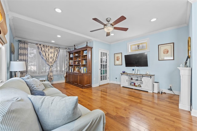 70-27 Olcott St, Forest Hills, NY 11375 - living area featuring a ceiling fan, hardwood / wood-style flooring, recessed lighting, and crown molding