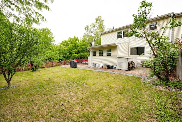 90 Fieldstone Blvd, Wappingers Falls, NY 12590 - view of yard with a patio area