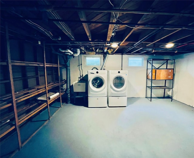 24 Gaymor Ln, Commack, NY 11725 - below grade area featuring washer and clothes dryer