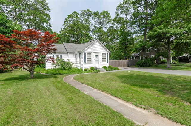 24 Circuit Rd, Bellport Village, NY 11713 - photo 4