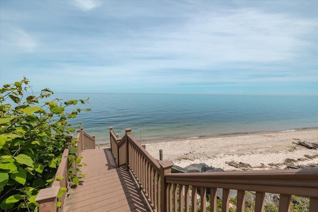 25 Cottage Rd, Baiting Hollow, NY 11933 - water view with local beach