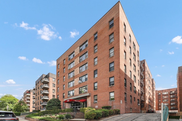 10 N Broadway Unit 3H, White Plains, NY 10601 - view of property