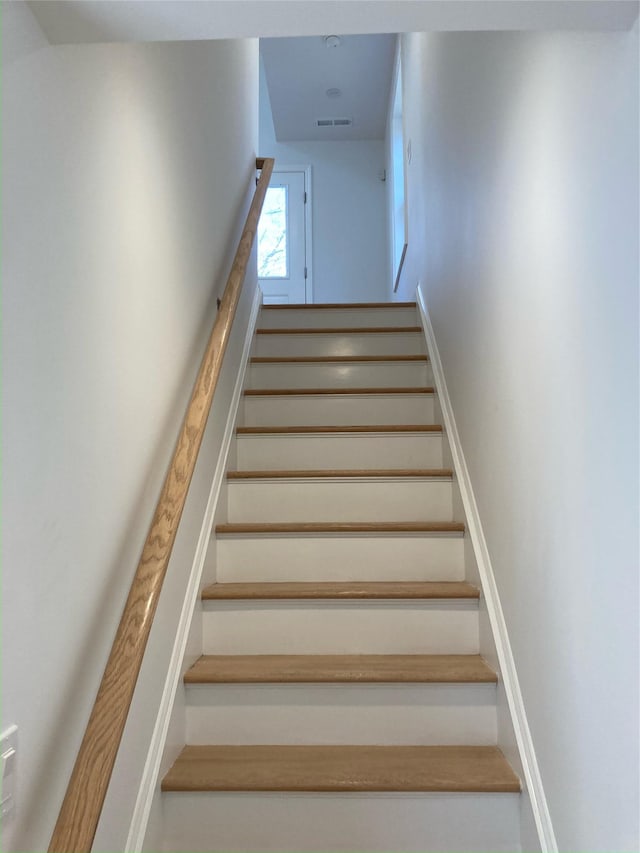 1626 Mogul Dr Unit 1626, Mohegan Lake, NY 10547 - view of staircase