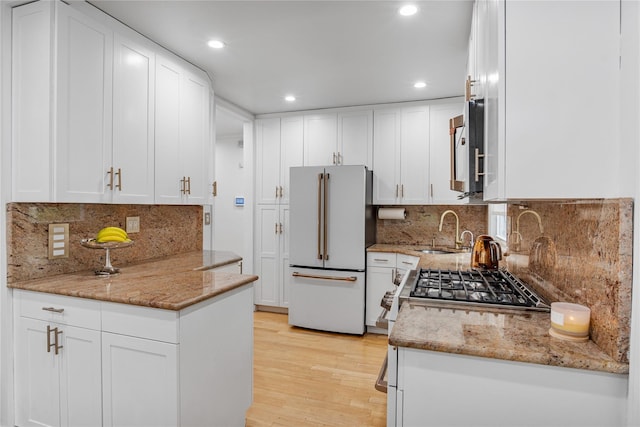 2 Brown Rd, Great Neck, NY 11024 - photo 7