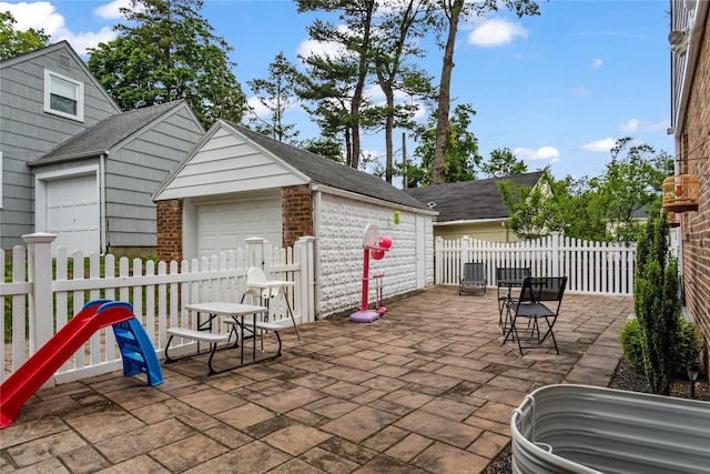 2 Brown Rd, Great Neck, NY 11024 - photo 25