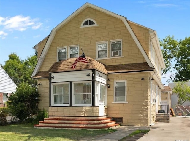 6 Covert Ave, Garden City, NY 11530 - photo 1