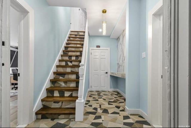 6 Covert Ave, Garden City, NY 11530 - photo 3