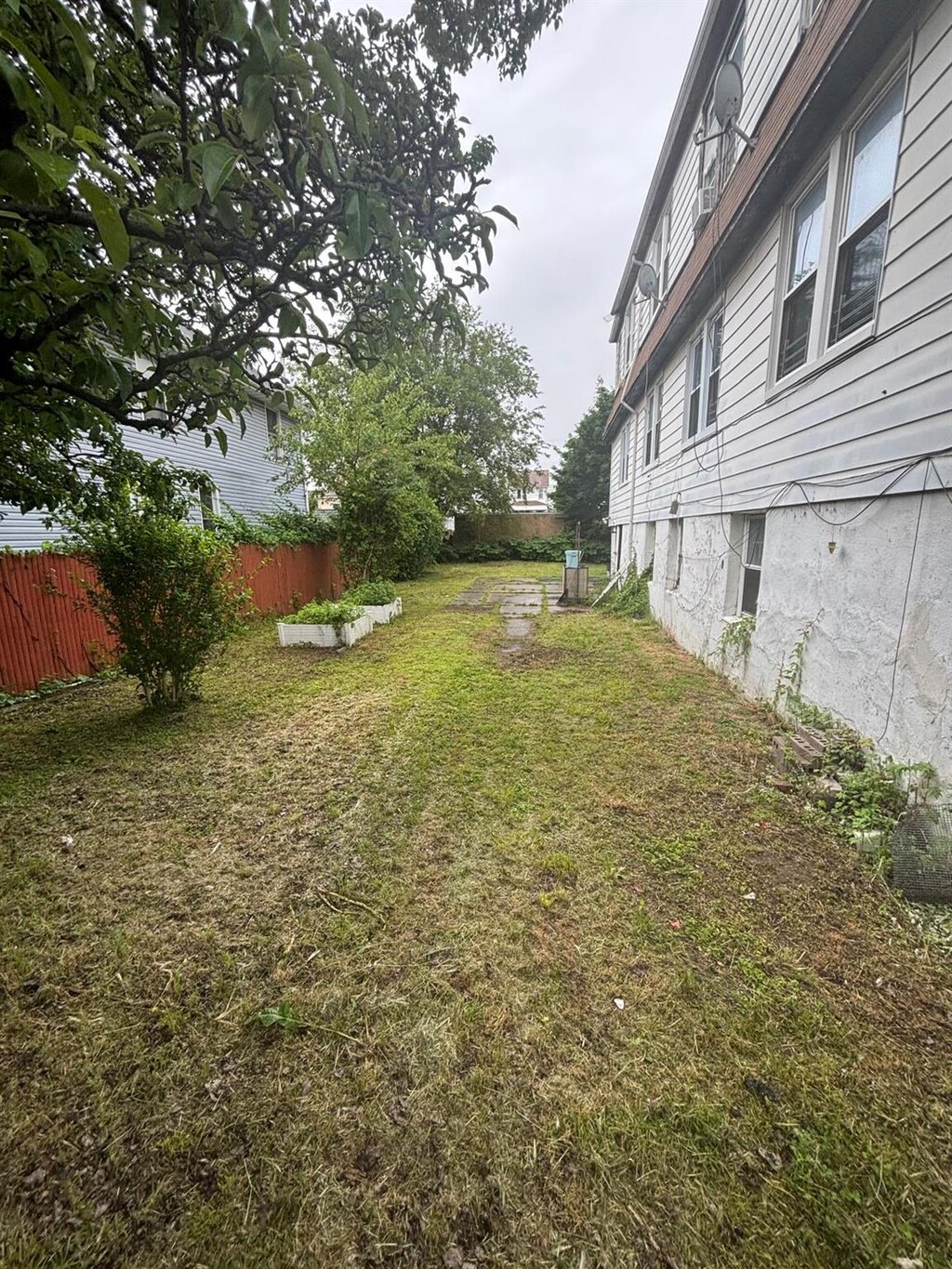 217 Betts Ave, Bronx, NY 10473