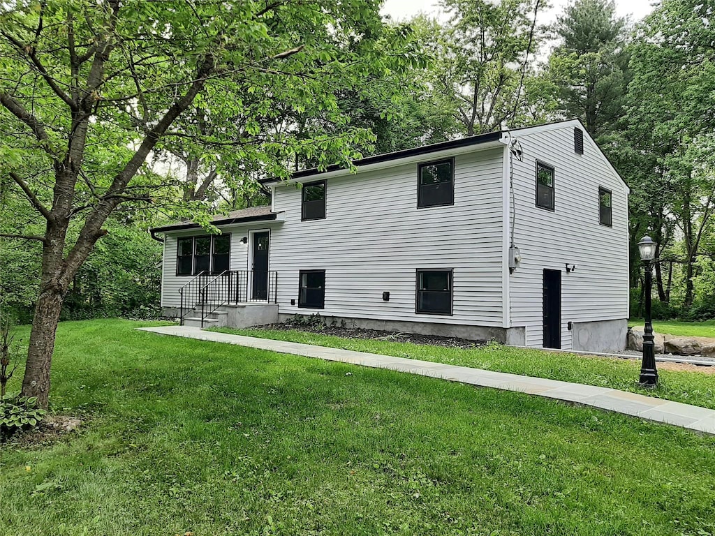 495 Stanton Ter, Poughkeepsie, NY 12603 - photo 1