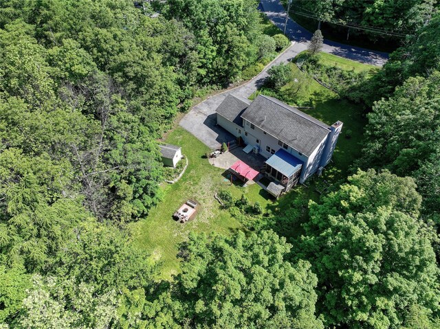 36 Valkill Dr, Poughkeepsie, NY 12601 - aerial view of property and surrounding area featuring a forest