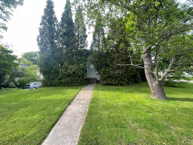 230 Park Ave, Freeport, NY 11520 - photo 20