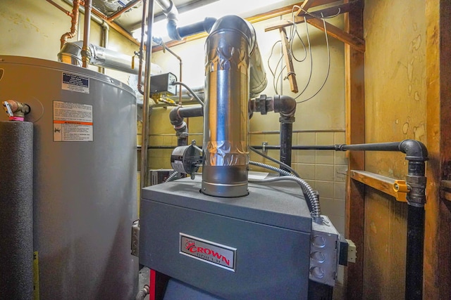 60-51 71st St, Maspeth, NY 11378 - utilities featuring water heater