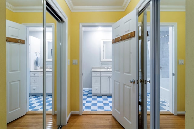 8 Knoll Vw, Ossining, NY 10562 - hall with ornamental molding, light floors, and baseboards