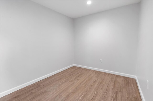 8 Chestnut St, Middletown, NY 10940 - empty room with light wood-style floors, baseboards, and recessed lighting