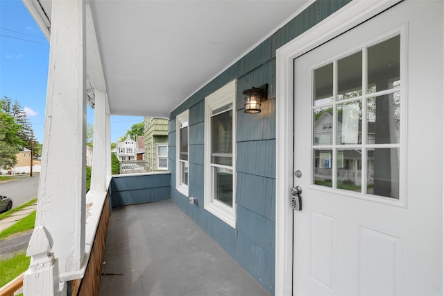 8 Chestnut St, Middletown, NY 10940 - view of covered porch