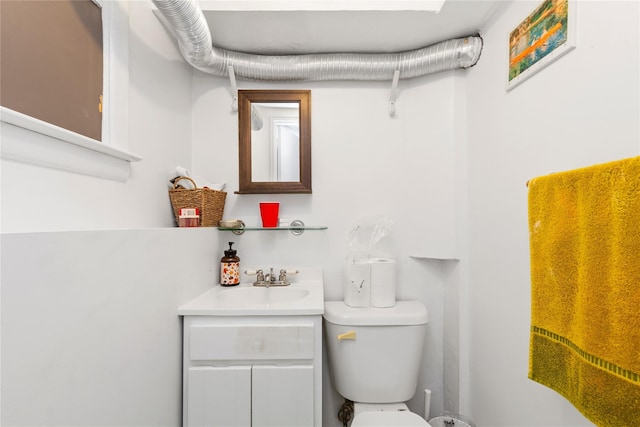 30 Eaton Rd, Syosset, NY 11791 - half bath with vanity and toilet