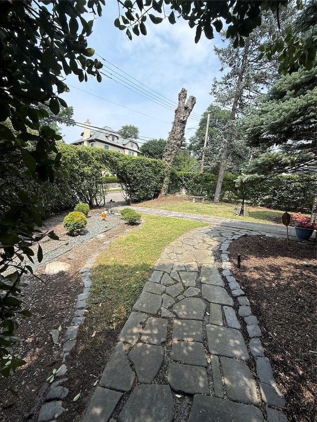 20 Ridge Rd, Douglaston, NY 11363 - photo 41