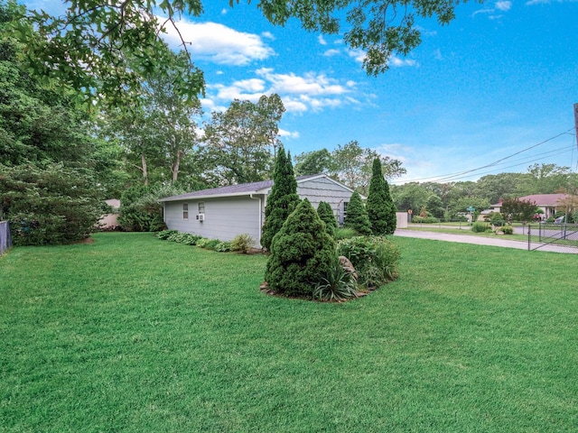2 Pinetop Dr, Shirley, NY 11967 - view of green lawn