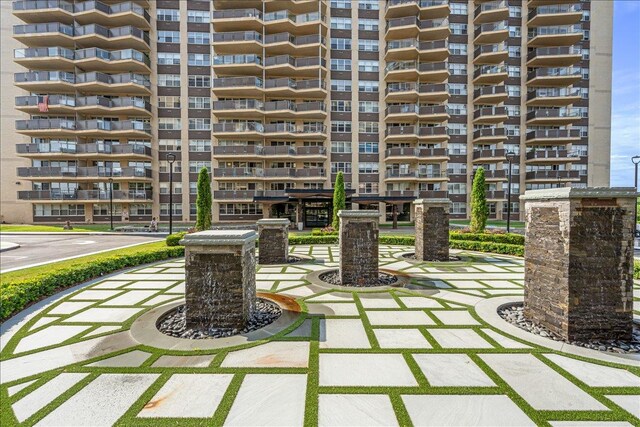 17-85 215th St Unit 4M, Bayside, NY 11360 - view of patio / terrace