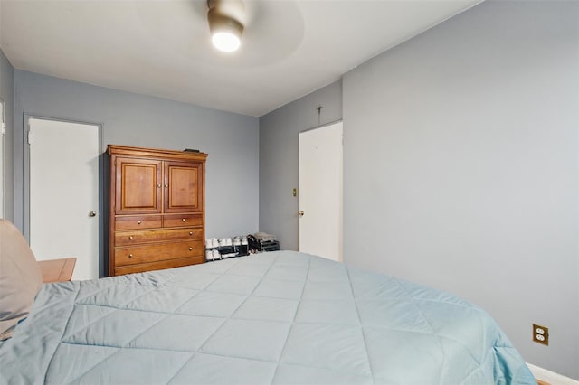 70 Sherman Ave Unit 2G, Yonkers, NY 10705 - bedroom with a ceiling fan