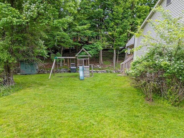 10 Karow Ct, Monsey, NY 10952 - view of grassy yard with a playground