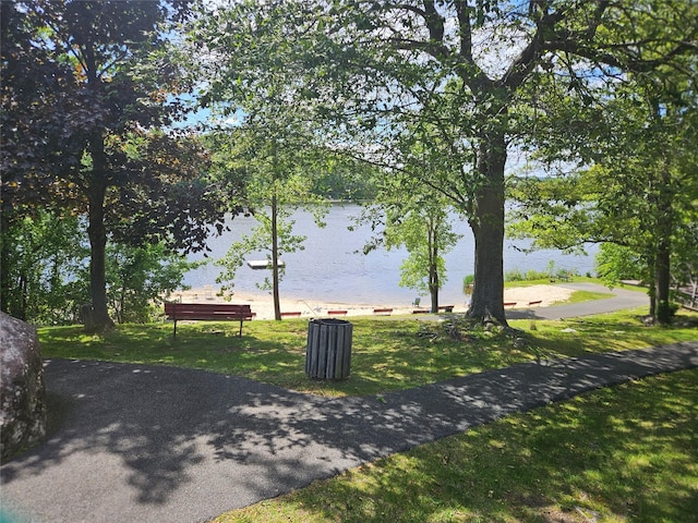 3300 Baker Unit 11, Mohegan Lake, NY 10547 - surrounding community with a water view and a yard