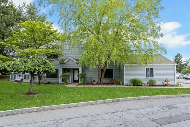 72 Tennis Court Ln, Mohegan Lake, NY 10547 - view of front of property with a front lawn