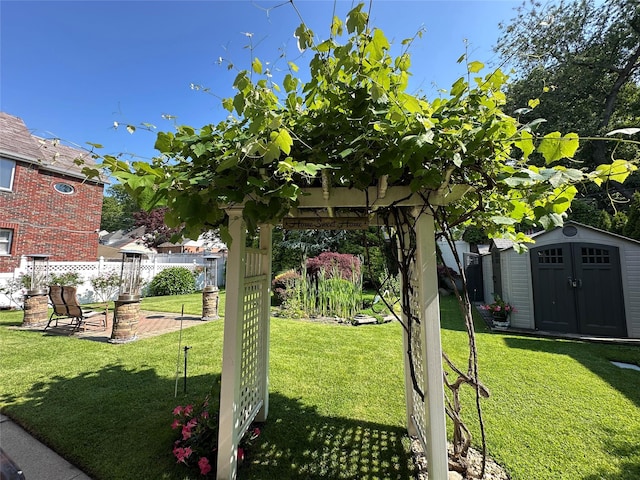 157-18 26th Ave, Flushing, NY 11354 - view of yard featuring a patio