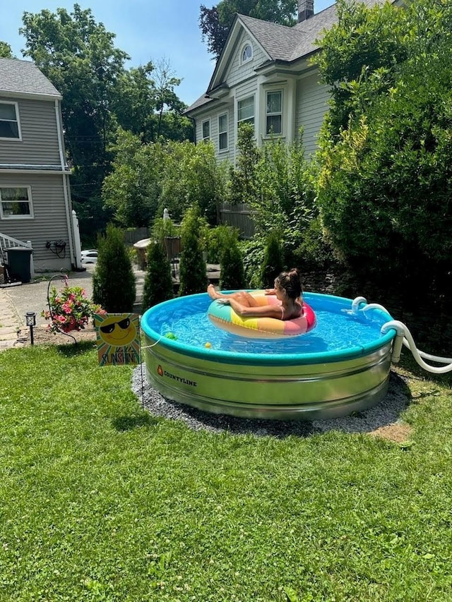 395 Main St, Northport, NY 11768 - view of yard