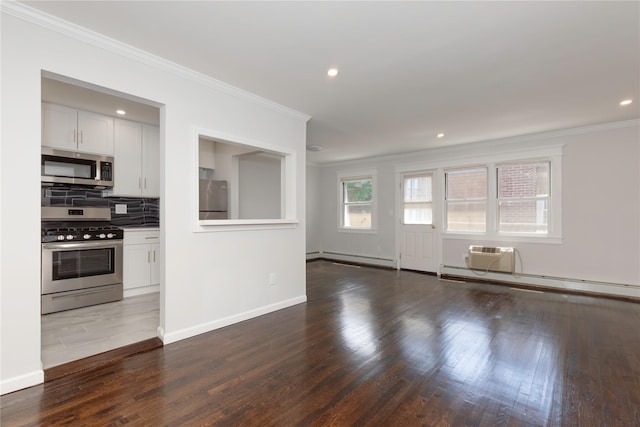 380 N Broadway Unit D4, Yonkers, NY 10701 - unfurnished living room featuring ornamental molding, wood finished floors, baseboards, recessed lighting, and a wall mounted AC