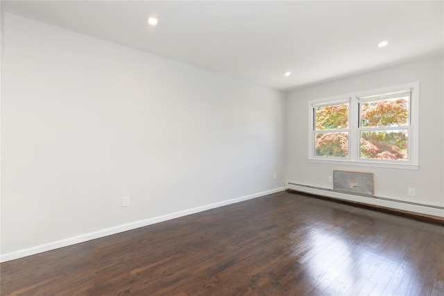 380 N Broadway Unit D4, Yonkers, NY 10701 - unfurnished room with baseboard heating, dark wood finished floors, recessed lighting, and baseboards
