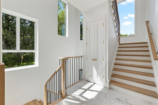 40 Singer Ave Unit 201, Spring Valley, NY 10977 - view of stairway