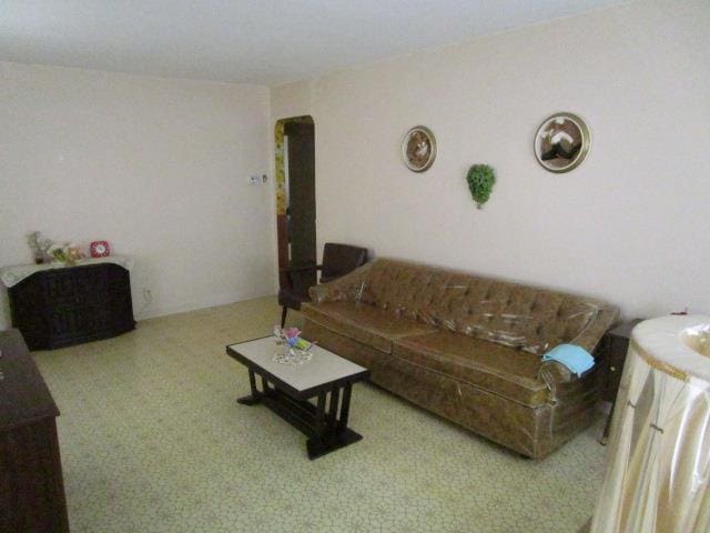 228 E Ave, Valley Stream, NY 11580 - photo 2