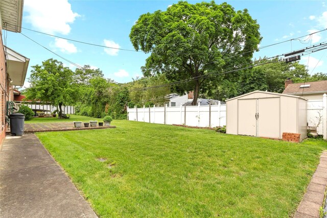 222-47 Garland Dr, Bayside, NY 11364 - view of yard