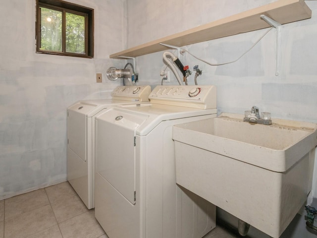 29 Sachson Pl, Wappingers Falls, NY 12590 - laundry area featuring separate washer and dryer and light tile patterned floors