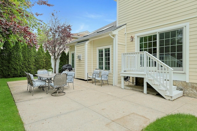 15 Old Farm Rd, Scarsdale, NY 10583 - view of patio featuring outdoor dining space