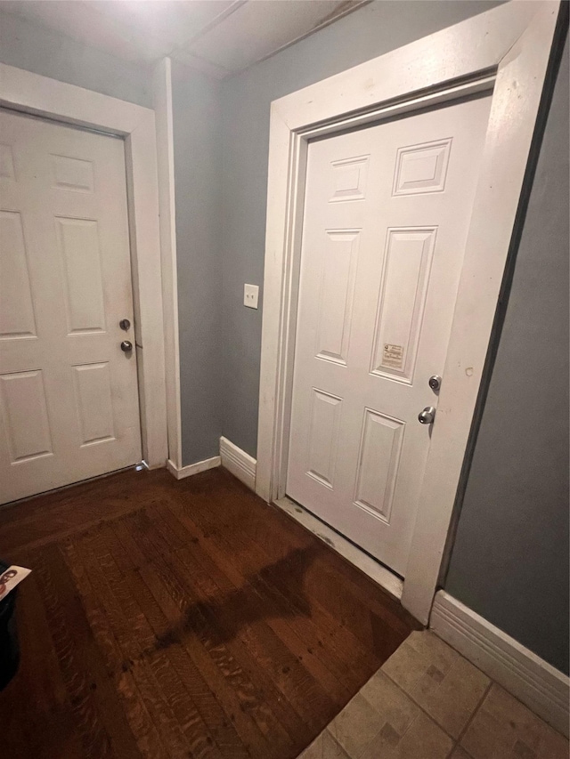 13 Hooker Ave, Poughkeepsie, NY 12601 - entryway with dark wood-style floors