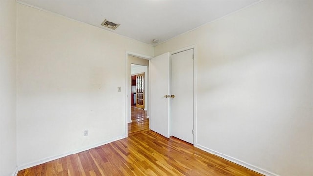 29 Melanie Ln, Syosset, NY 11791 - empty room featuring light wood-type flooring and baseboards
