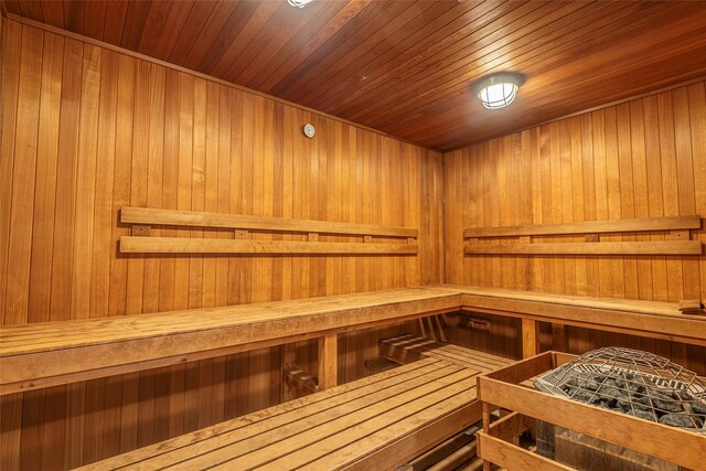100 Harbor View Dr Unit 607, Port Washington, NY 11050 - relaxing sauna featuring wood walls and wood ceiling